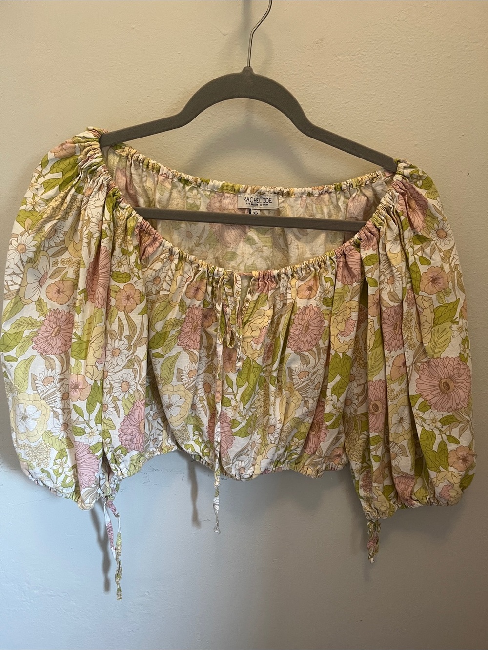Floral Off-Shoulder Puff-Sleeve Top in Cream, Pink & Green